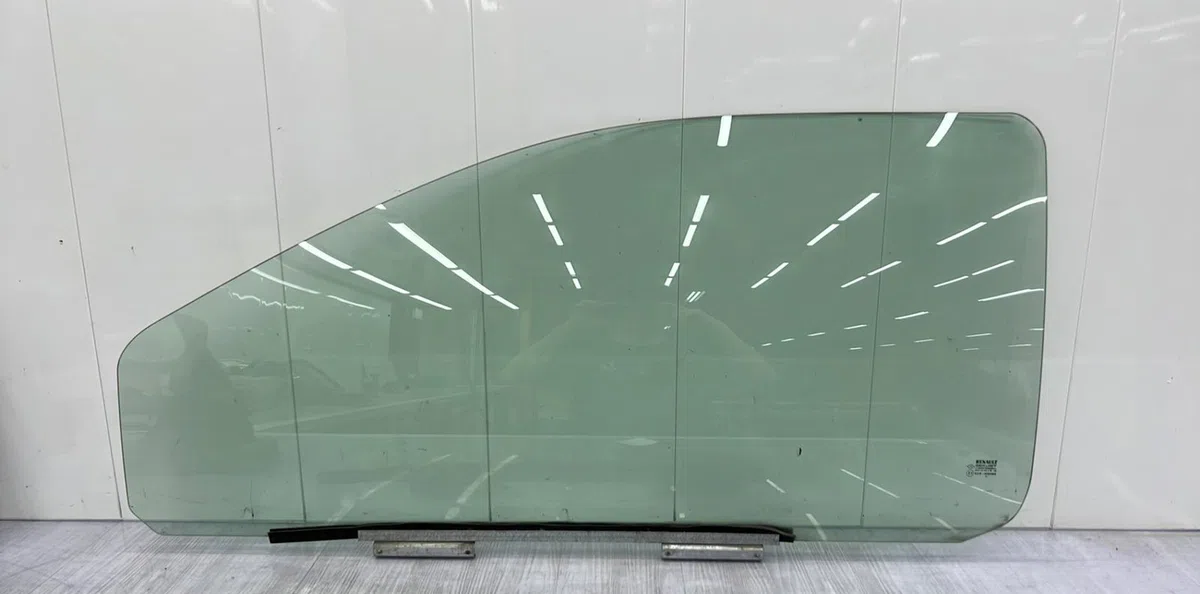 Glace porte av g RENAULT TWINGO 1 PHASE 3 occasion