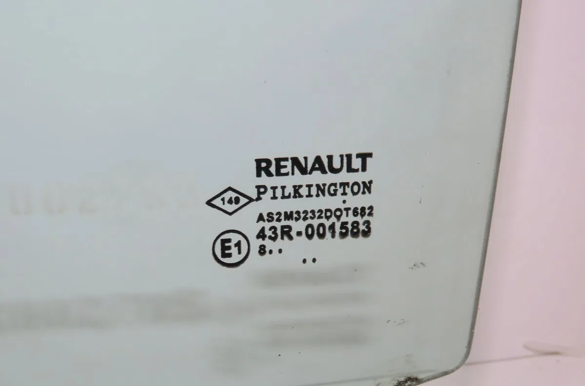 Glace porte av g Renault TWINGO II (CN0_) 1.2 16v (cn0k, cn0v) (2007) 3 portes occasion