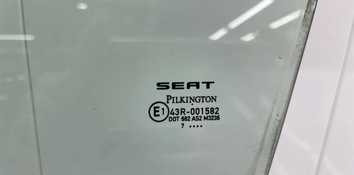 Glace porte av g SEAT LEON 2 PHASE 1 occasion