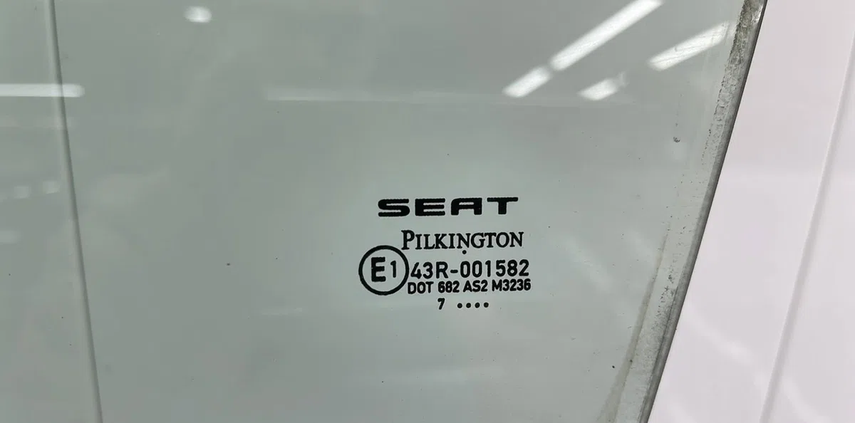Glace porte av g SEAT LEON 2 PHASE 1 occasion
