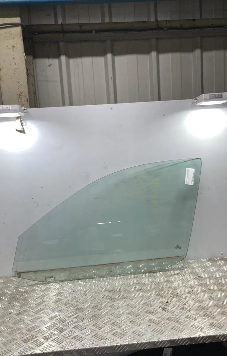 Glace porte av g VOLKSWAGEN BORA occasion