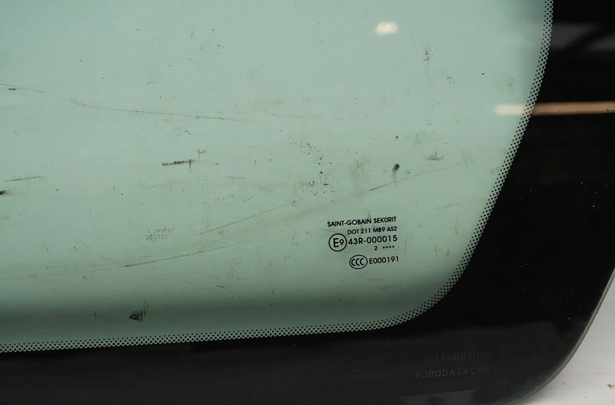 Glace porte battante d Citroën BERLINGO Camionnette-Monospace (B9) 1.6 hdi 90 (2010-2017) occasion
