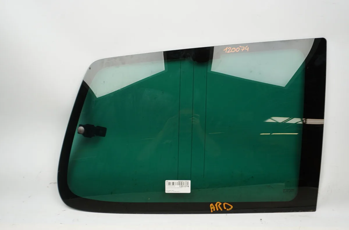 Glace porte coulissante d Peugeot 807 (EB_) 2.0 hdi (2009) 5 portes occasion