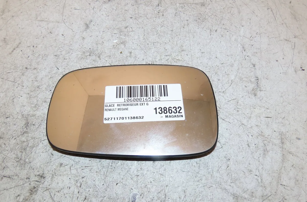 Glace retroviseur exterieur gauche Renault MEGANE II (BM0-1_, CM0-1_) 1.9 dci (2005-2009) occasion