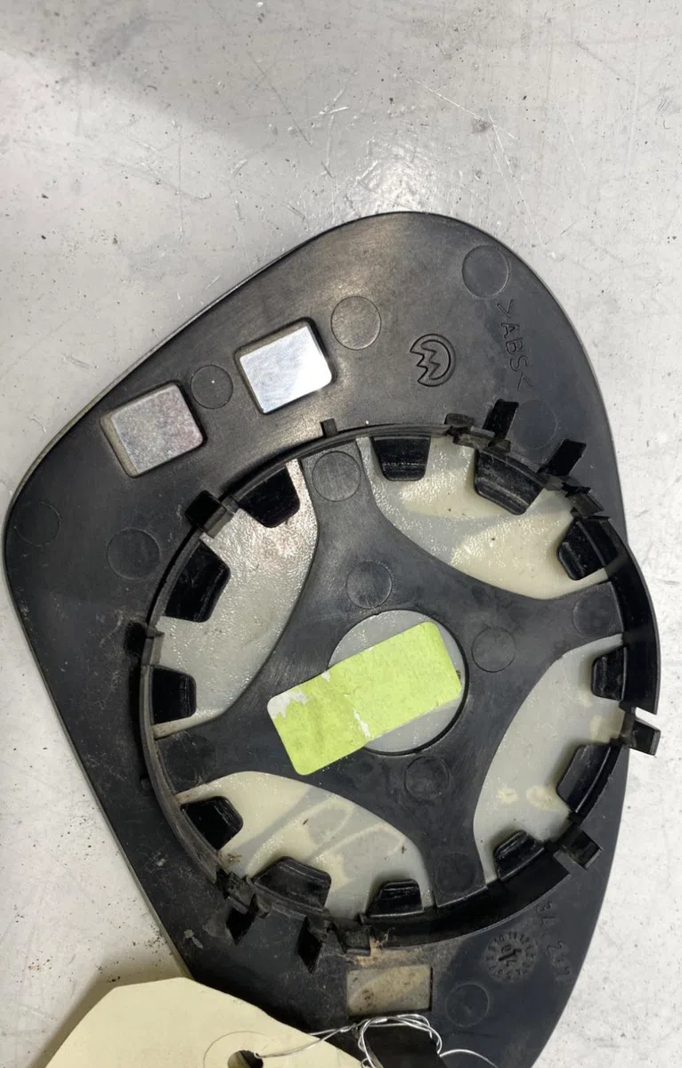 Glace  retroviseur exterieur gauche SEAT IBIZA 3 PHASE 1 occasion