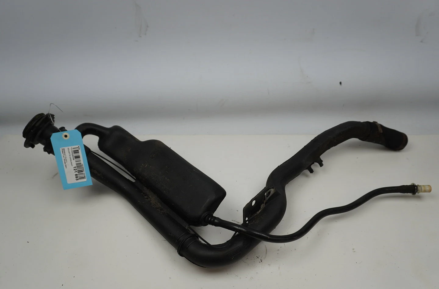 Goulotte carburant Renault CLIO II (BB_, CB_) 1.2 (bb0a, bb0f, bb10, bb1k, bb28, bb2d, bb2h, cb0a,... (1998-2010) 5 port