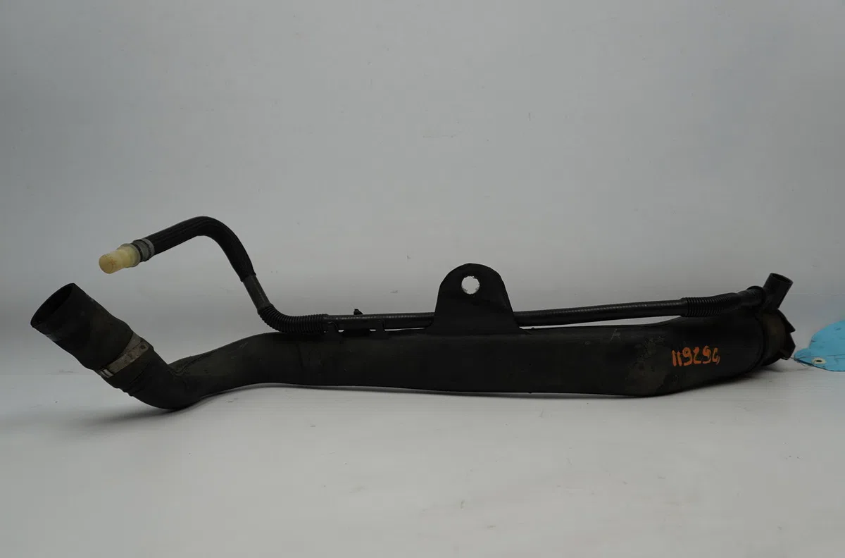 Goulotte carburant Renault CLIO III (BR0-1, CR0-1) 1.5 dci (c-br0g, c-br1g) (2005-2012) 5 portes occasion
