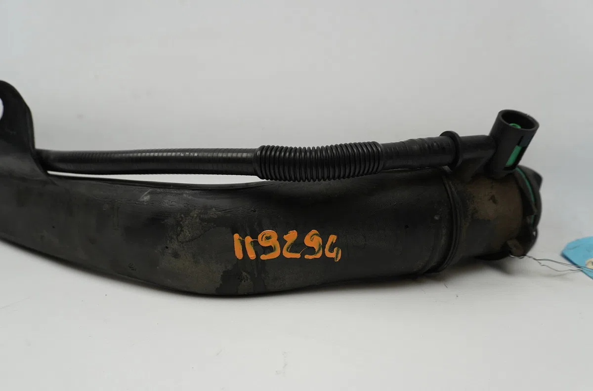 Goulotte carburant Renault CLIO III (BR0-1, CR0-1) 1.5 dci (c-br0g, c-br1g) (2005-2012) 5 portes occasion