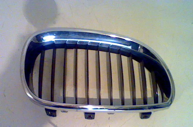 Grille calandre d B.M.W. SERIE 5 IV 2005 occasion