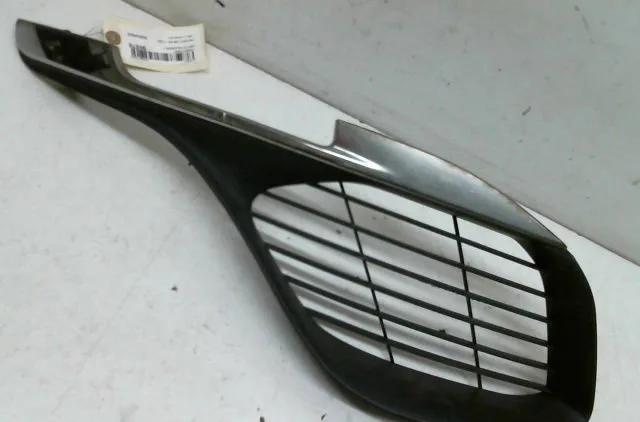 Grille calandre d PEUGEOT 308 occasion
