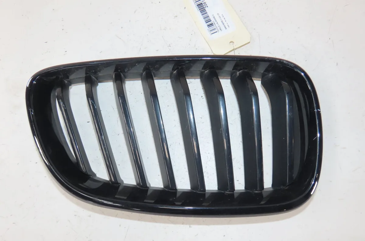 Grille calandre g Bmw 2 Coupé (F22, F87) 220 d (2012-2014) occasion