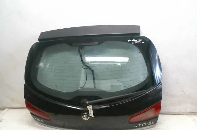 Hayon Alfa romeo 147 (937_) 1.9 jtd 16v (937.axg1b, 937.bxg1b) (2002-2010) occasion