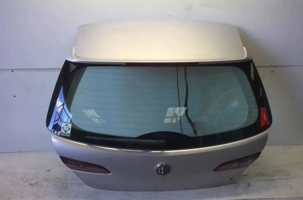 Hayon Alfa romeo 159 Sportwagon (939_) 1.9 jtdm 8v (939bxe1b) (2006-2011) occasion
