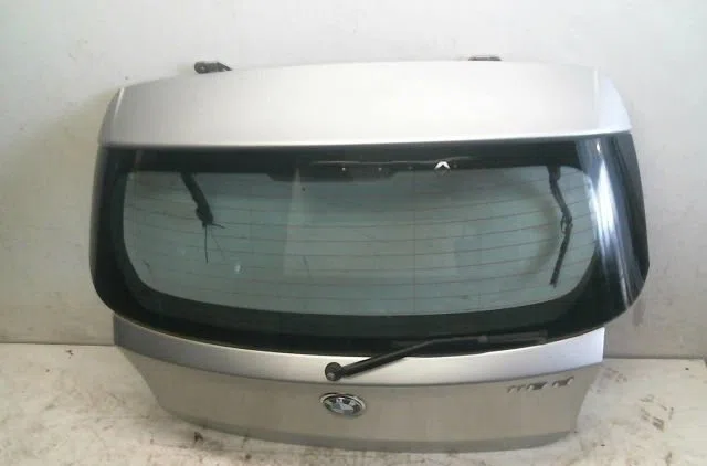 Hayon BMW SERIE 1 occasion