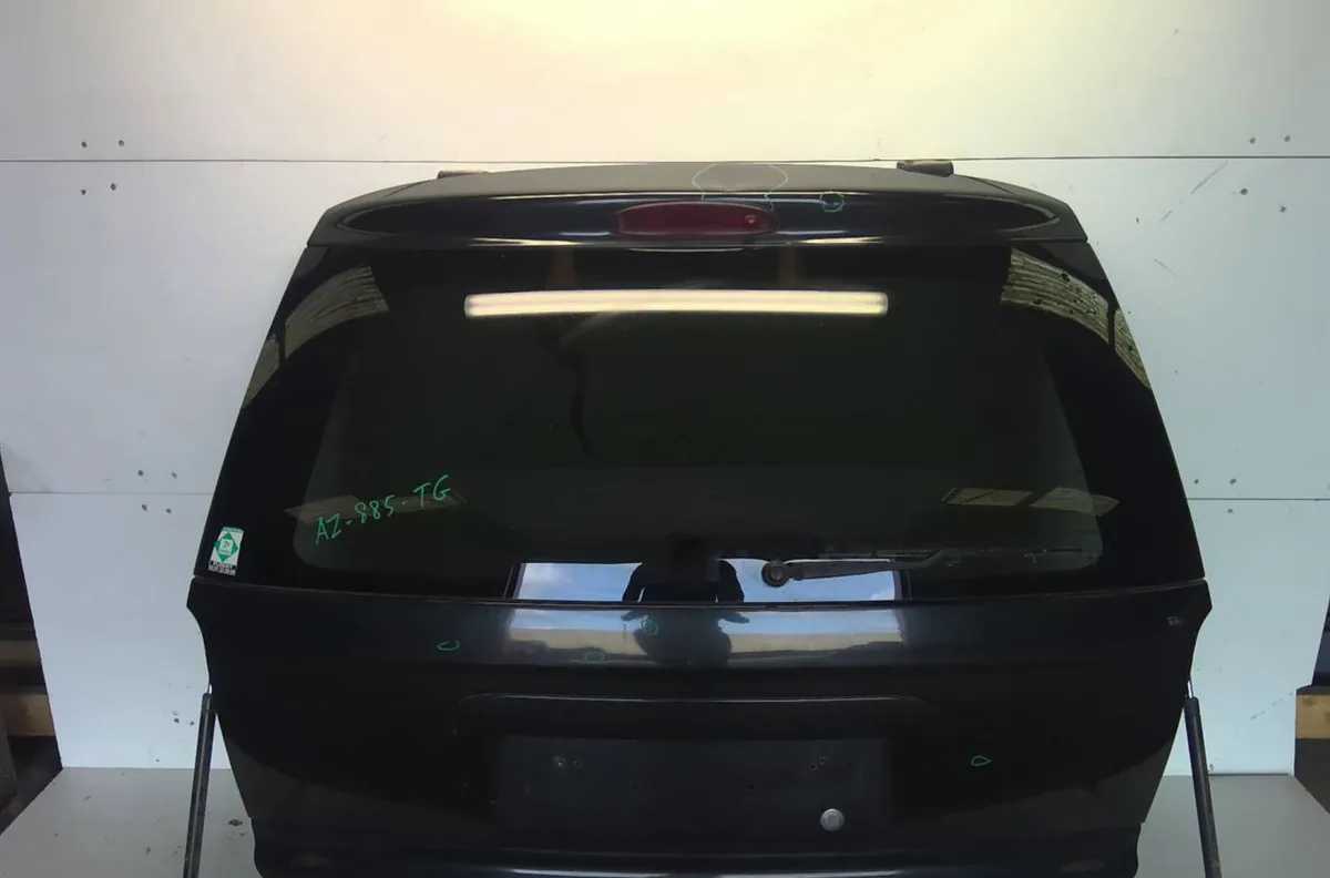 Hayon Chrysler VOYAGER IV (RG, RS) 2.8 crd (2004-2008) occasion