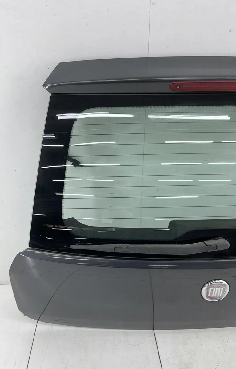 Hayon FIAT GRANDE PUNTO occasion