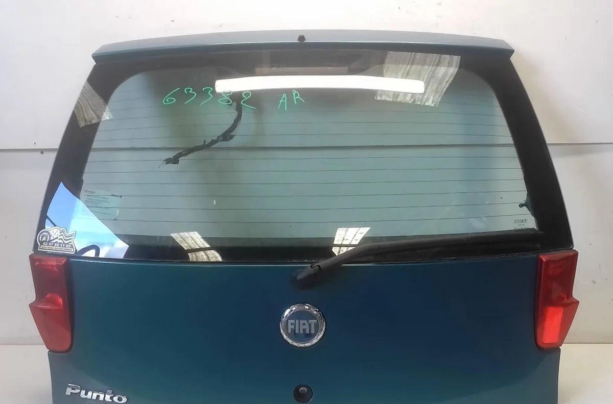 Hayon Fiat PUNTO (188_) 1.2 60 (188.030, .050, .130, .150, .230, .250) (1999-2010) occasion