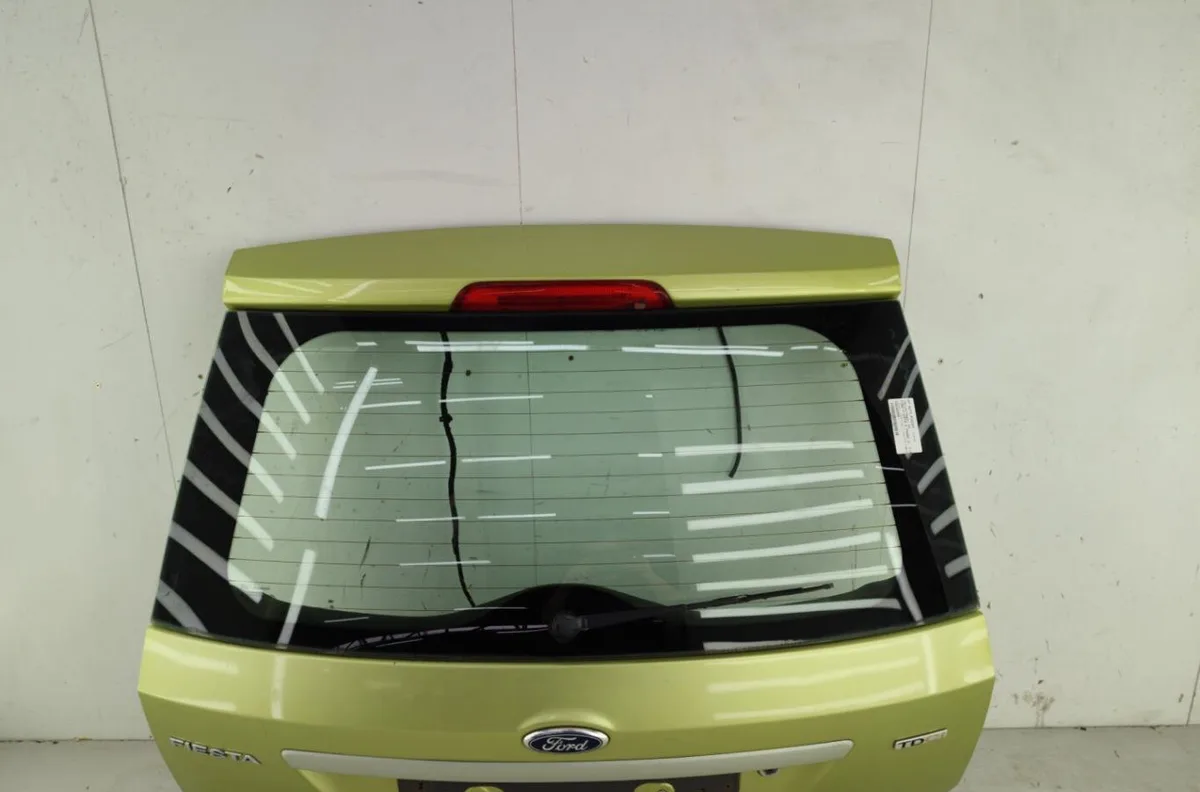 Hayon FORD FIESTA 5 PHASE 2 occasion