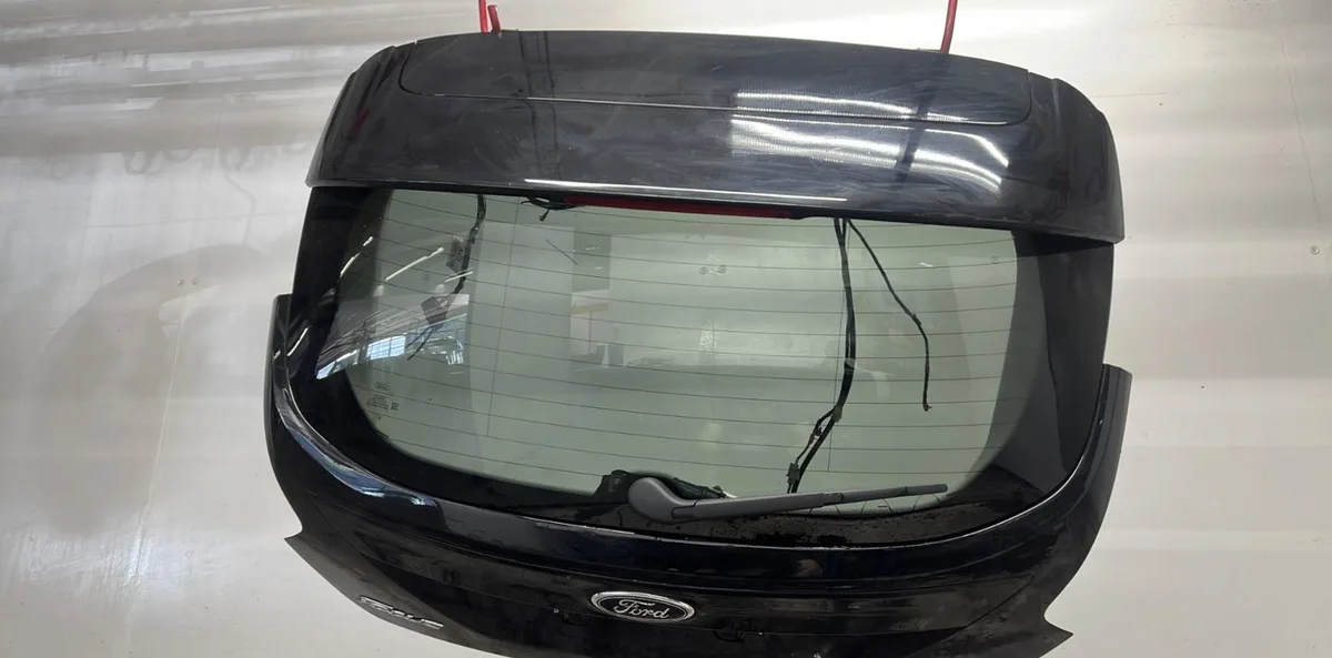 Hayon FORD FOCUS 3 PHASE 1 occasion