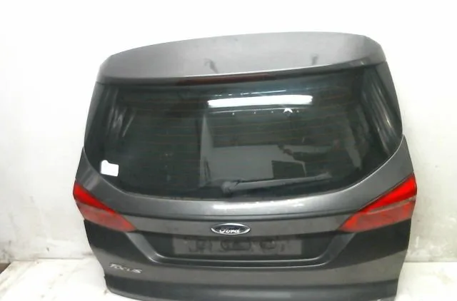 Hayon Ford FOCUS III Turnier 1.6 tdci (2010) occasion