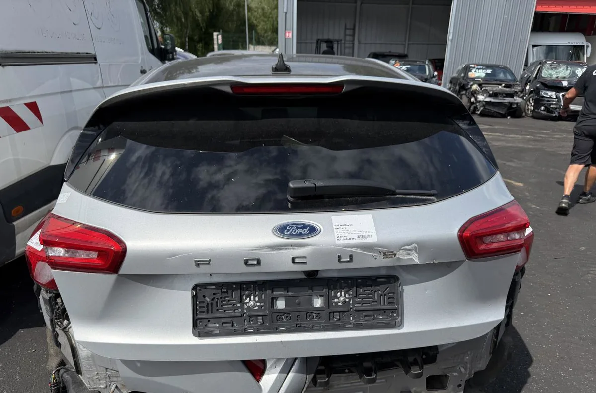 Hayon Ford FOCUS IV (HN) 2.0 ecoblue (2018) occasion