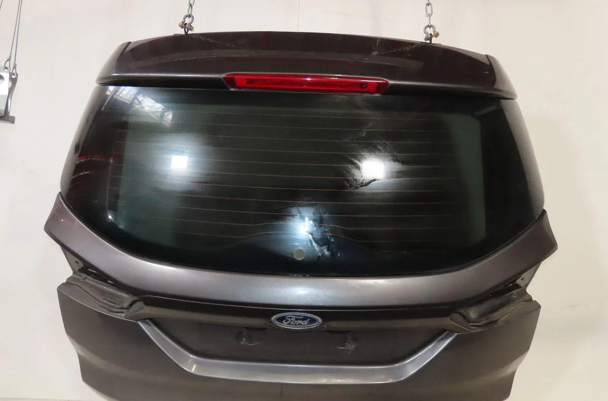 Hayon Ford MONDEO V Turnier (CF) 2.0 tdci (2014) occasion