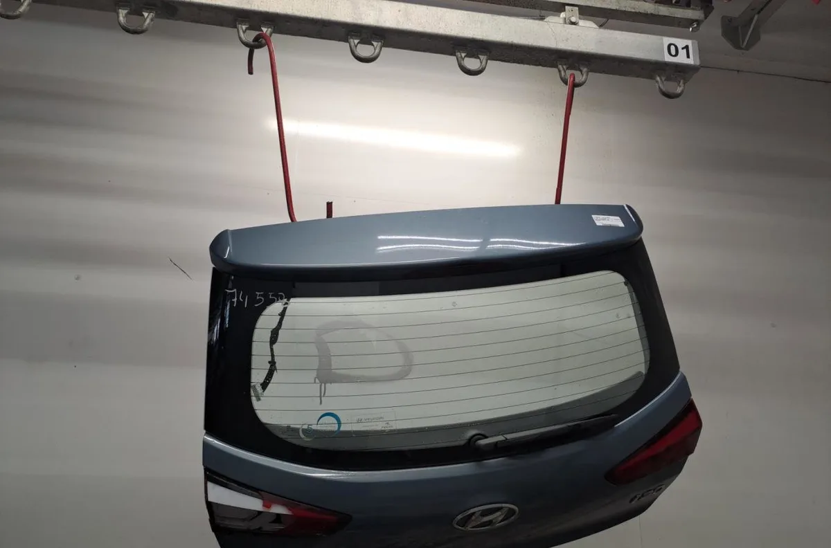 Hayon HYUNDAI I 20 2 PHASE 1 occasion