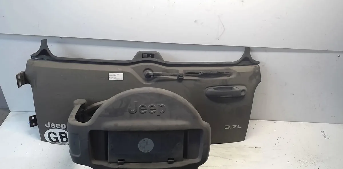 Hayon Jeep CHEROKEE (KJ) 3.7 4x4 (2001-2008) occasion