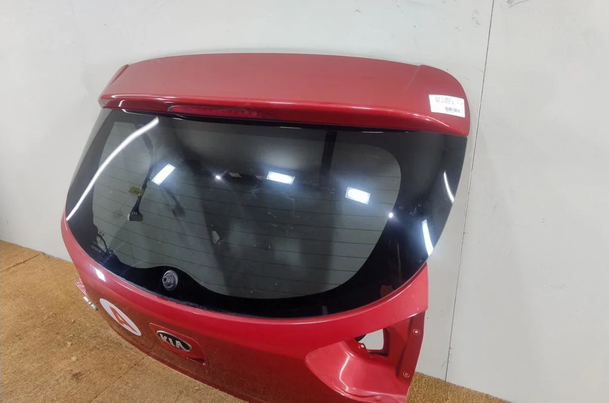 Hayon KIA RIO 3  RIO 3 PHASE 2 occasion