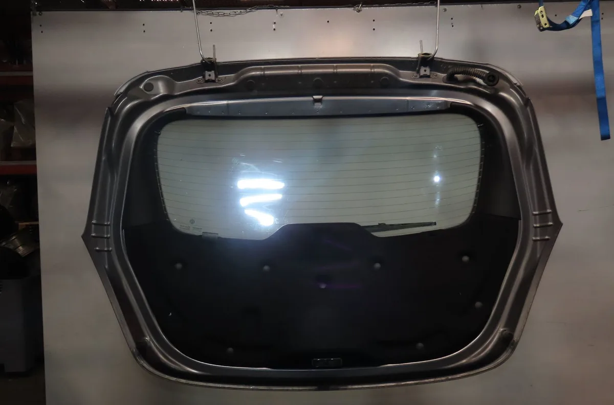 Hayon Lancia YPSILON (312_) 1.3 d multijet (312.yxe1a, 312.yxu1a) (2011-2018) occasion