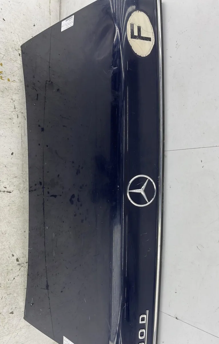 Hayon MERCEDES 300 W123 occasion