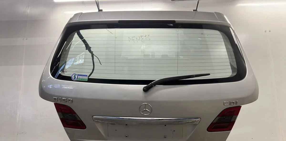 Hayon MERCEDES CLASSE B 245 PHASE 2 occasion