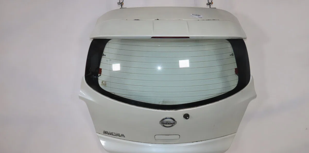 Hayon NISSAN MICRA IV  1.2i 80ch occasion