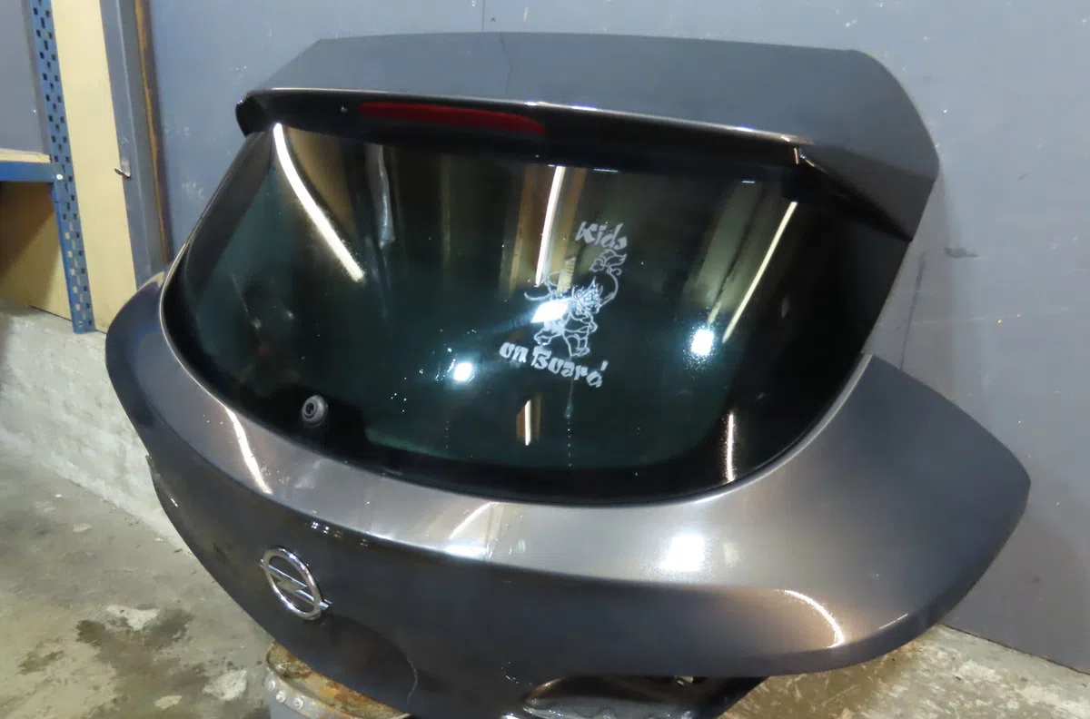 Hayon OPEL ASTRA 2013 occasion