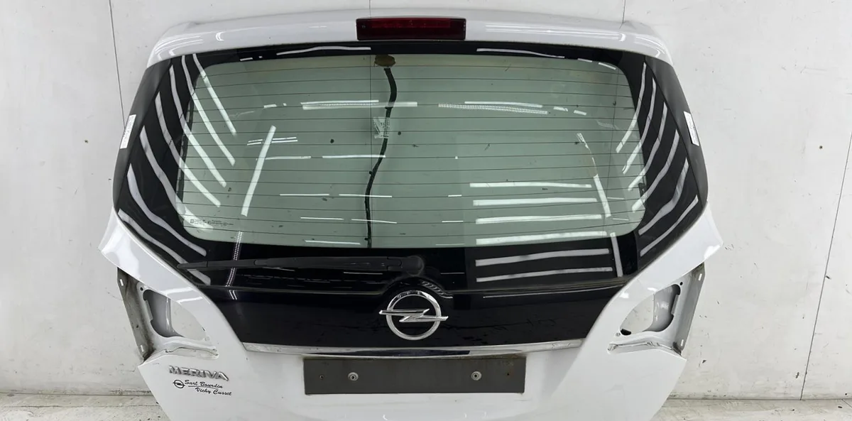 Hayon OPEL MERIVA B PHASE 2 occasion