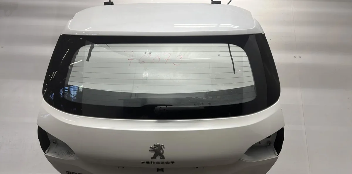 Hayon PEUGEOT 308 2 SW PHASE 2 BREAK occasion