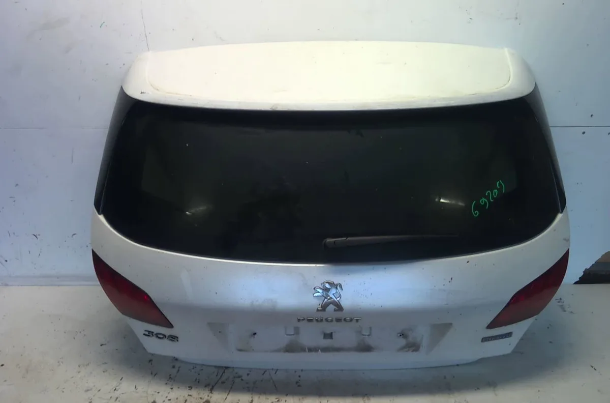 Hayon Peugeot 308 II (LB_, LP_, LW_, LH_, L3_) 2.0 bluehdi 150 (2013-2021) occasion