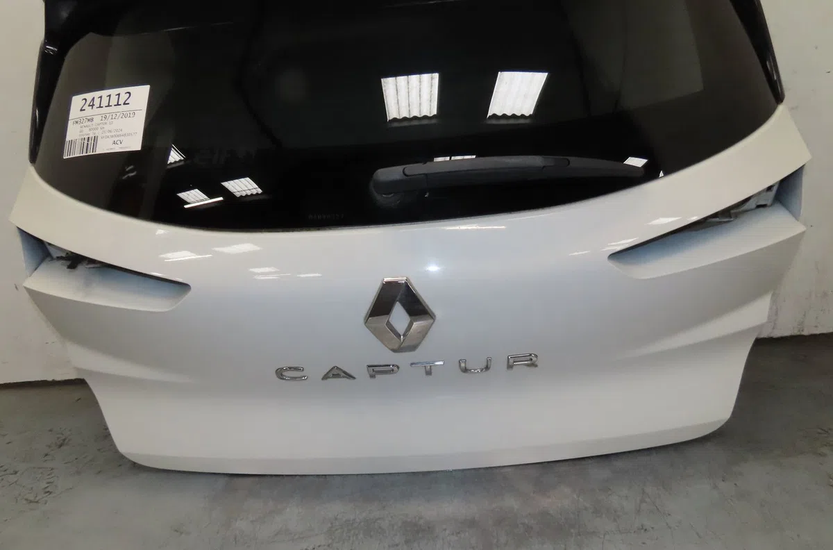 Hayon Renault CAPTUR II (HF_) Blue dci 115 (hfad) (2020) occasion