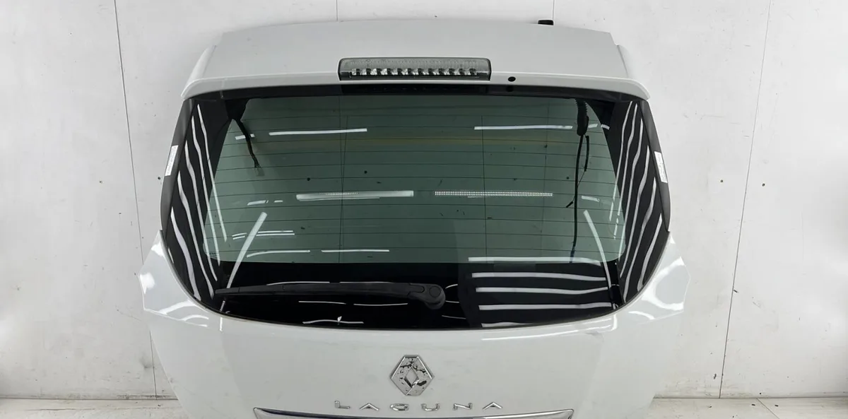 Hayon RENAULT LAGUNA 3 PHASE 3 BREAK occasion