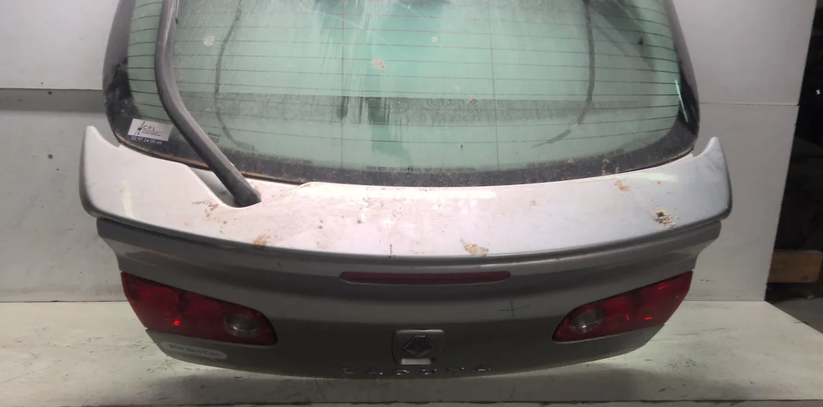 Hayon Renault LAGUNA II (BG0-1_) 2.0 16v (bg00, bg0k, bg0p, bg0w) (2002-2007) 5 portes occasion