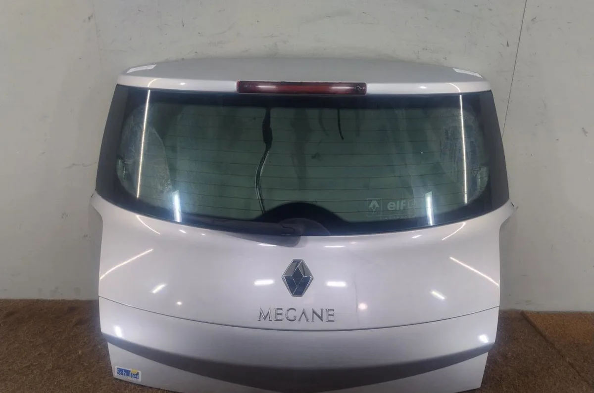 Hayon RENAULT MEGANE 2 MEGANE 2 PHASE 2 occasion