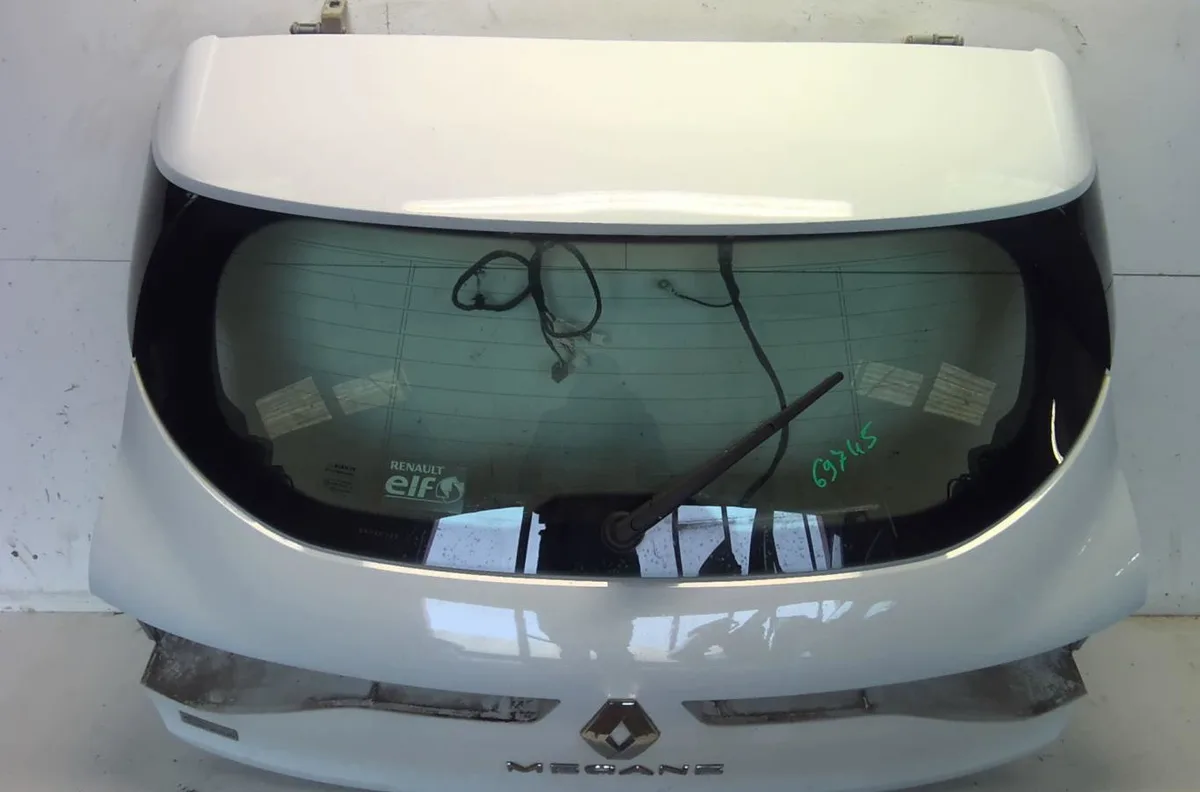 Hayon Renault MEGANE IV 3-5 portes (B9A-M-N_) 1.5 dci 90 (b9a1) (2015) occasion