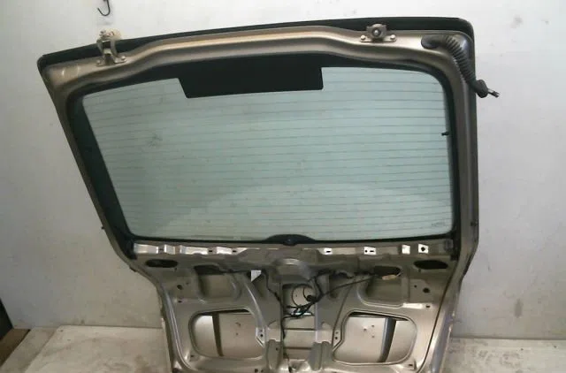 Hayon SKODA OCTAVIA occasion