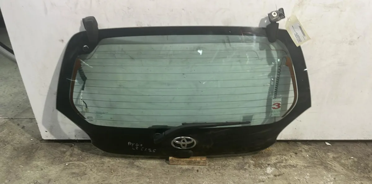 Hayon Toyota AYGO (_B1_) 1.0 (kgb10_) (2005-2014) 5 portes occasion