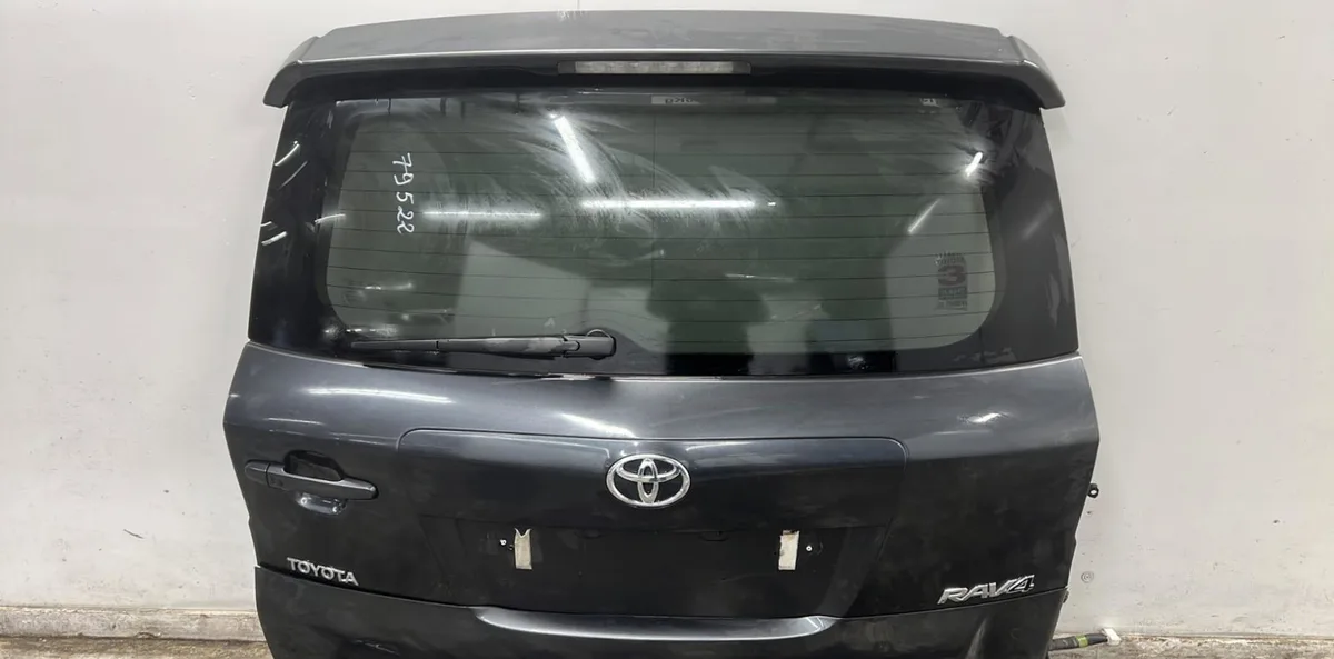 Hayon TOYOTA RAV4 3 PHASE 1 occasion