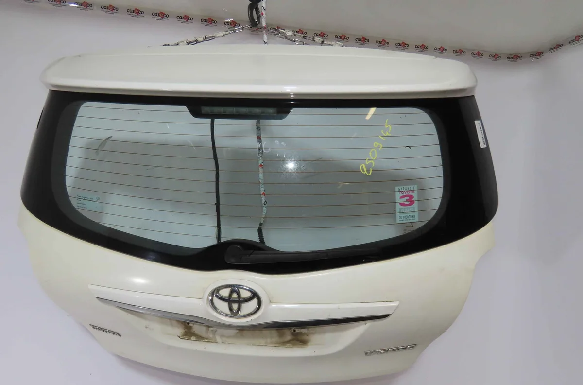 Hayon TOYOTA VERSO occasion