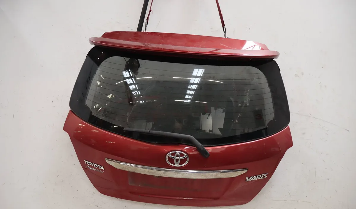 Hayon Toyota YARIS (_P13_) 1.4 d (nlp130_) (2011) occasion