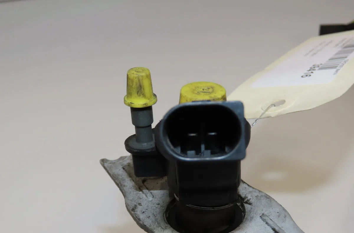 Injecteur 5 Audi A5 (8T3) 2.7 tdi (2007-2012) occasion