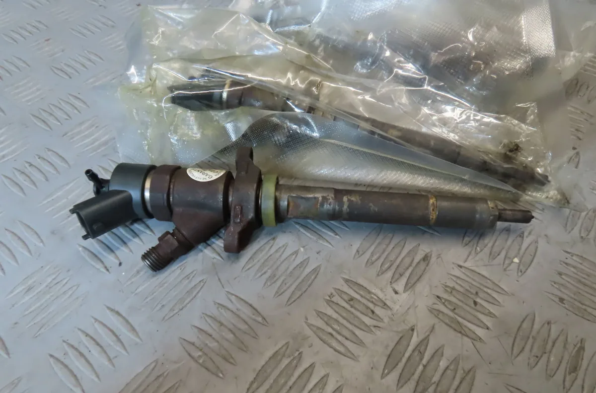 Injecteur FORD C-MAX occasion