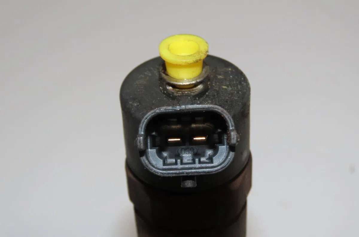 Injecteur Ford FIESTA III (GFJ) 1.1 (1989-1995) occasion
